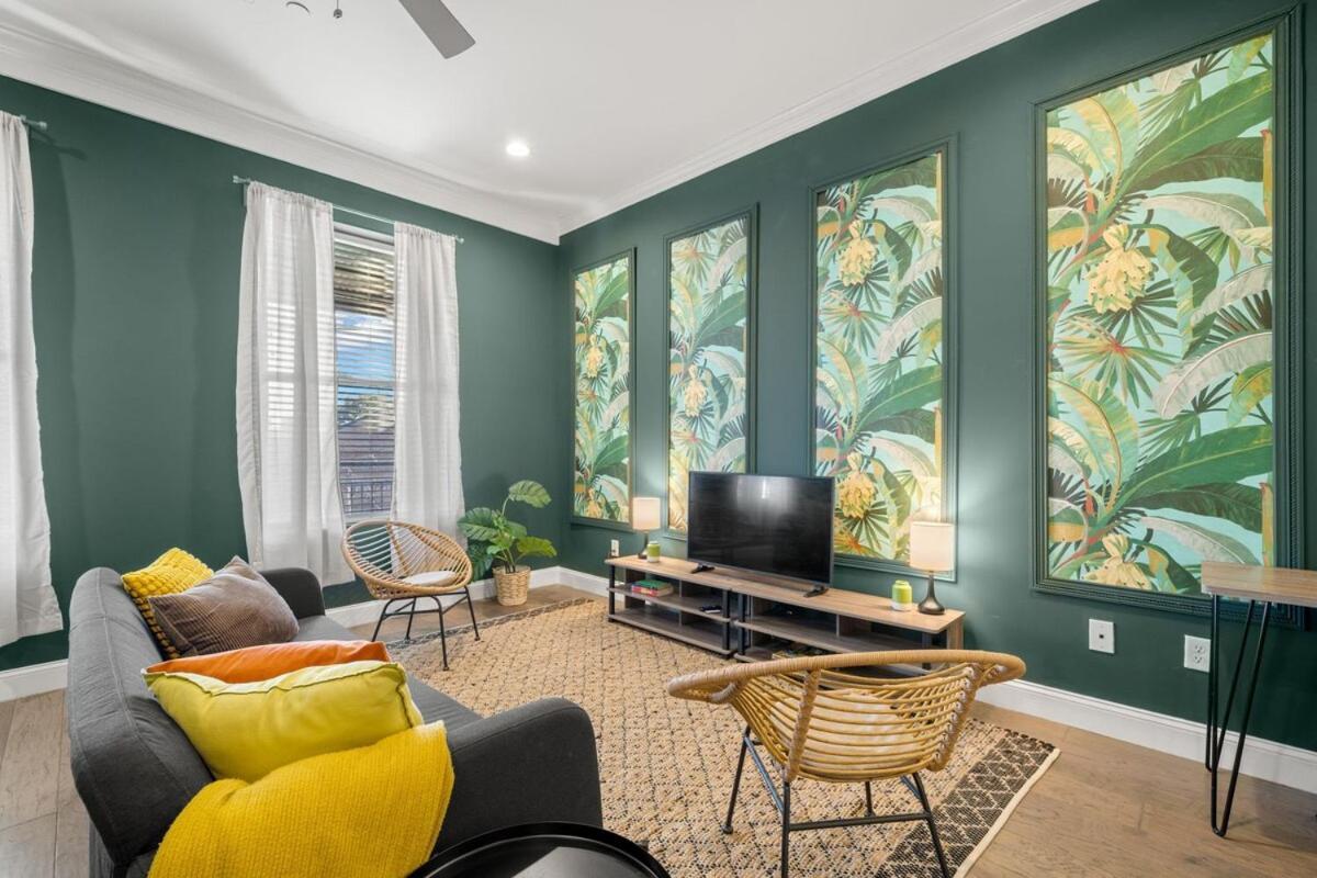 New! Sangria Suite - Upscale Ybor City Studio, Right On 7Th Ave Tampa Exterior foto